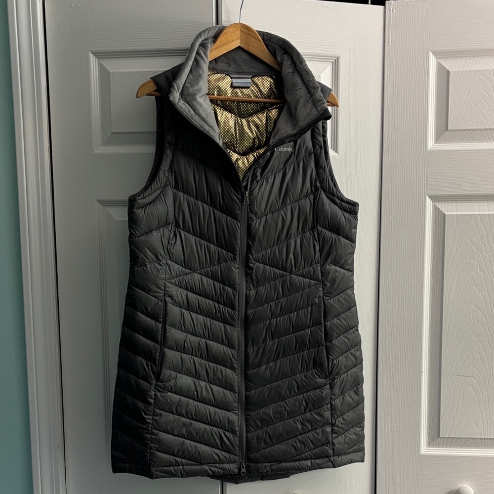 Women's Black Quilted Vest
